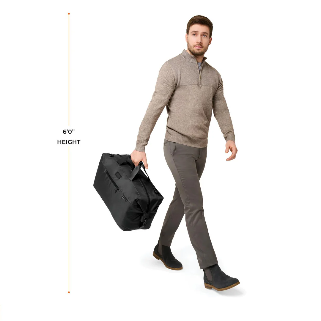 Briggs & Riley Baseline Weekender Duffle - Black - Image 12