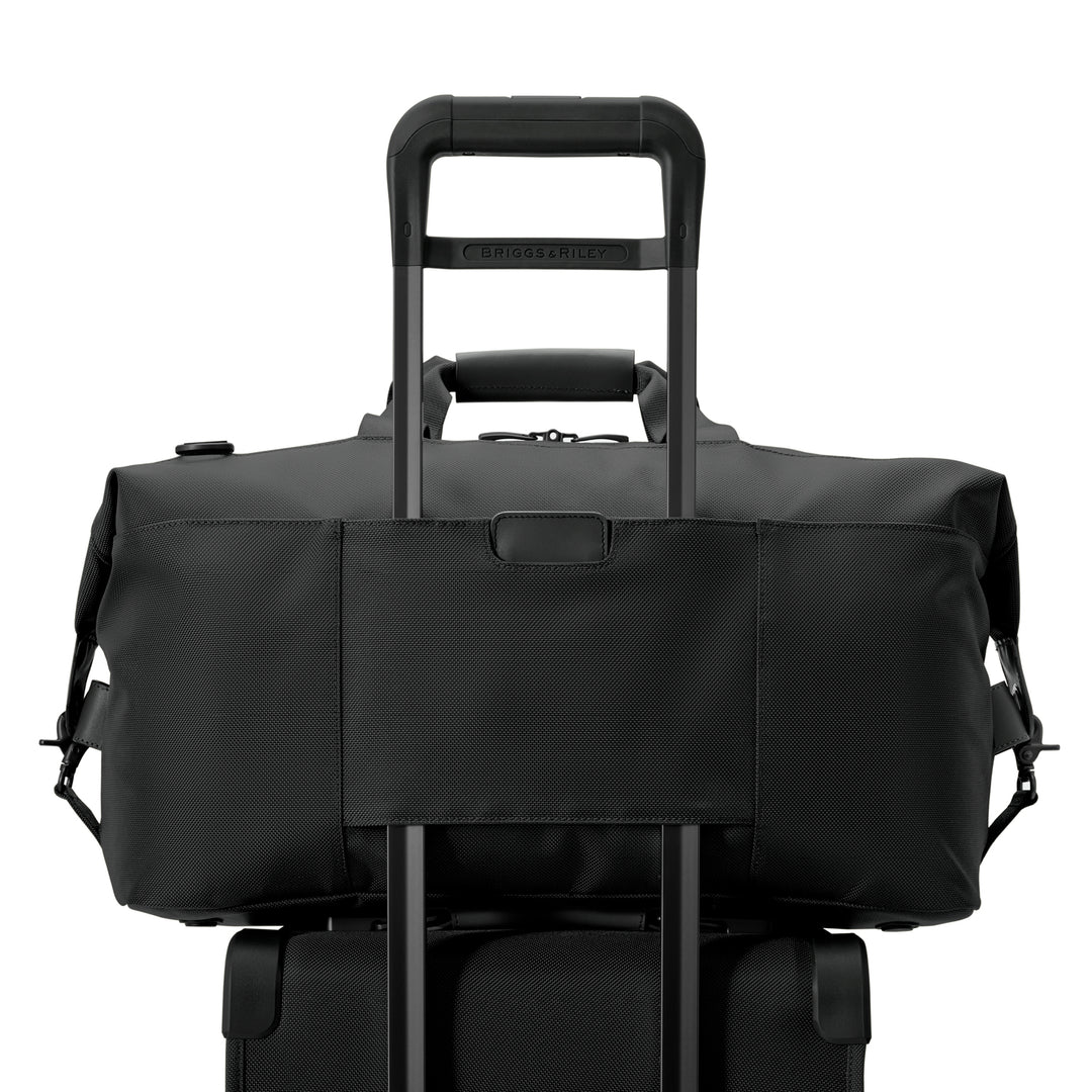 Briggs & Riley Baseline Weekender Duffle - Black - Image 9