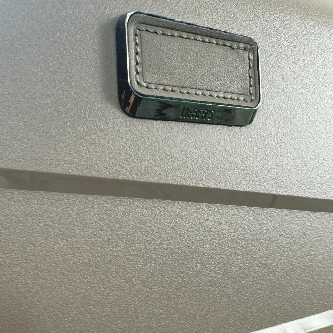 Lieber's Luggage Legacy Expandable 31" Hardside Spinner - Mocha - Image 5