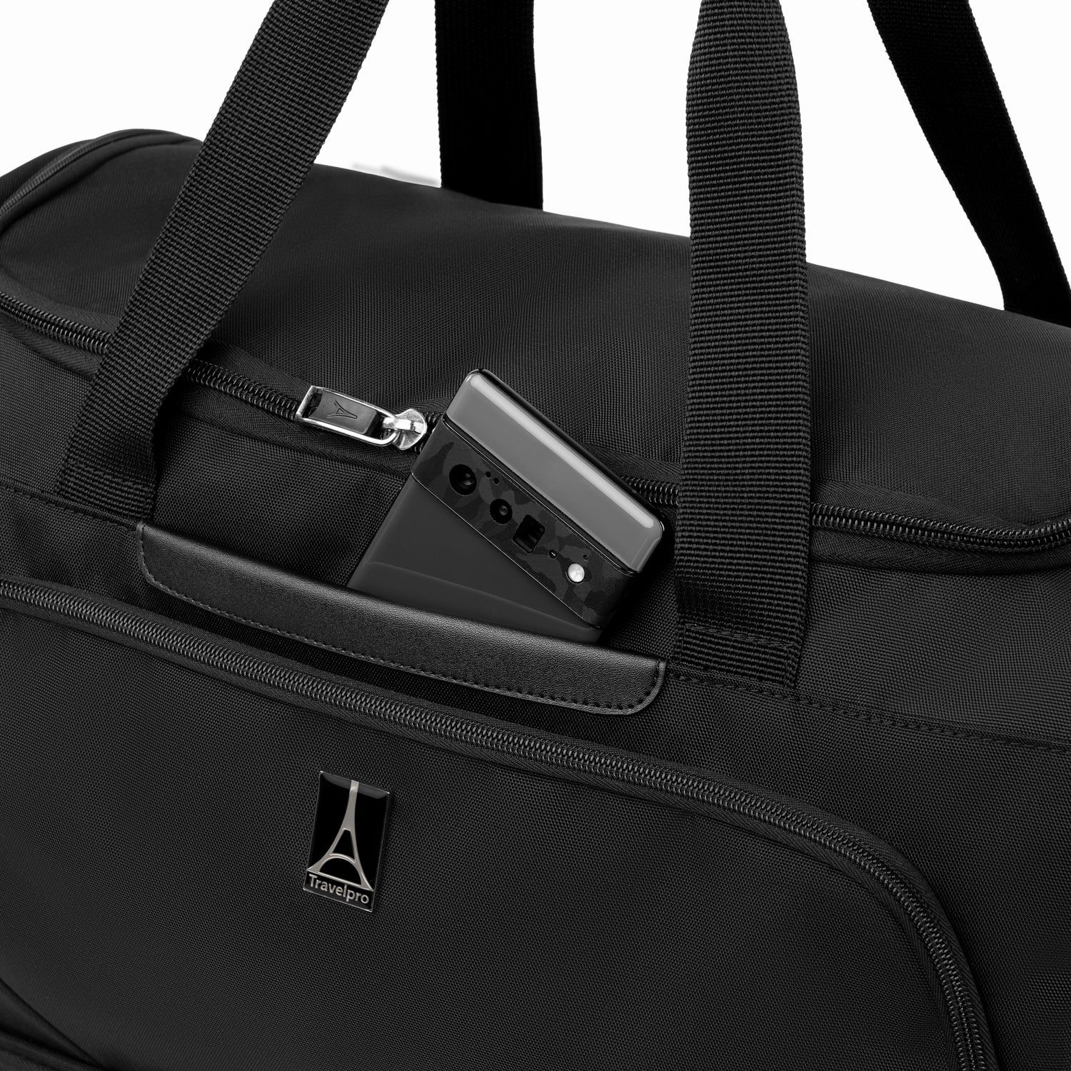 Travelpro Maxlite 5 Drop-Bottom Weekender - Black - Image 4