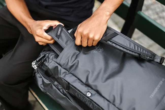 Osprey Transporter Squffel 44 - Raven Black - Image 10